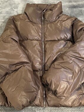 Old Navy Women's Puffer Jacket | Brown | Size Large Cozy Warm Winter Coat